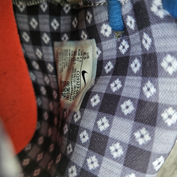 Nike Kybrid S2 Men's 8.5 CQ9323-002 " What The Neon" Kyrie Irving - Picture 4 of 14